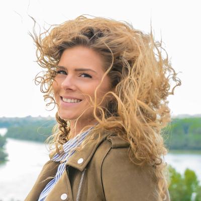 Lara Pietras Lara Pietras